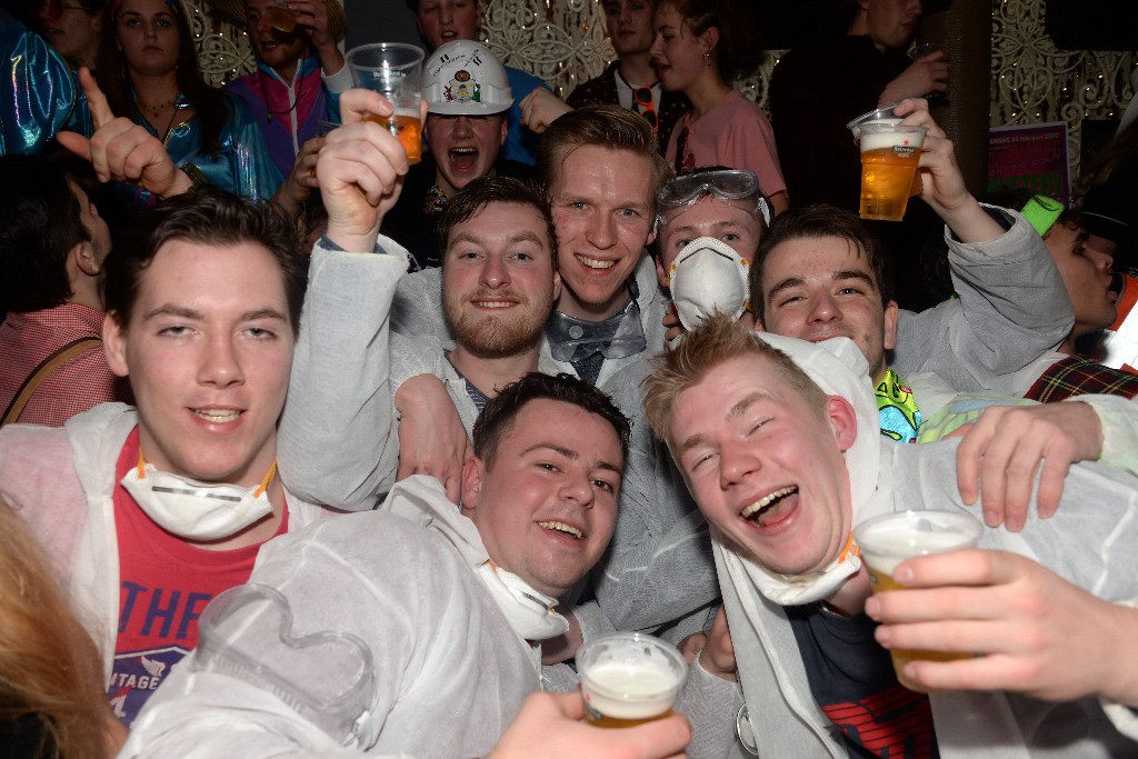 ../Images/Afterparty carnaval 044.jpg